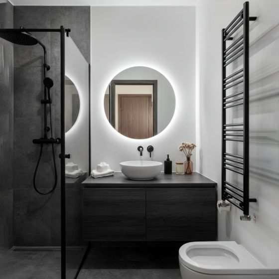 Round Bathroom Mirror with Backlighting (Shaver)